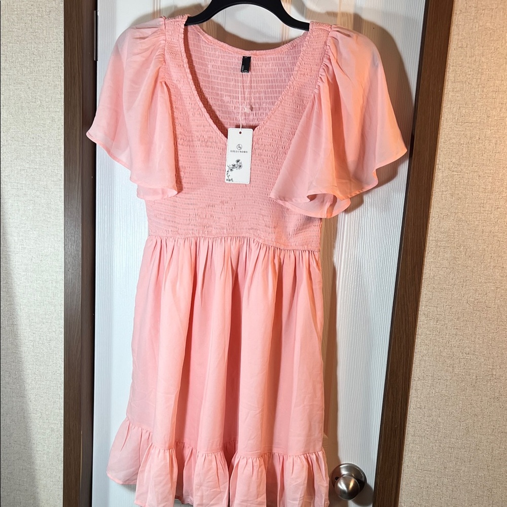 Chic Light Pink Flutter Sleeve Mini Dress